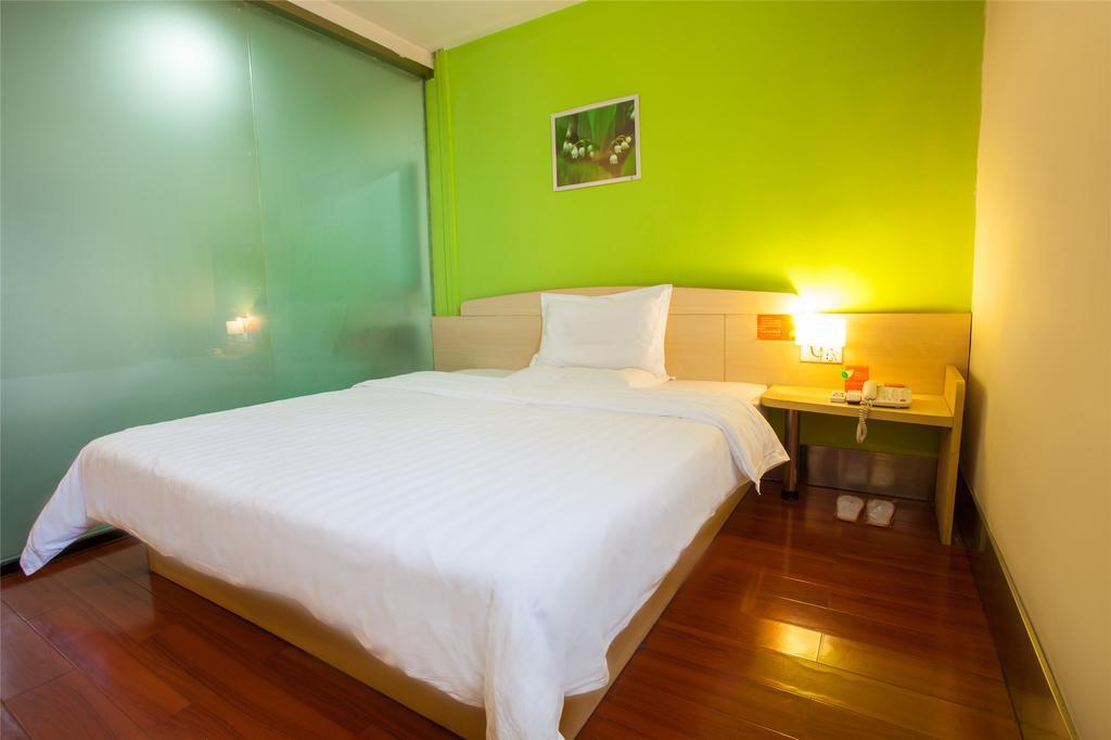 7Days Inn Qingdao Liuting Airport Quarto foto